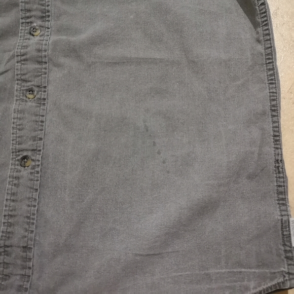 2 Men's Button Up Dress Shirts - Picture 11 of 16